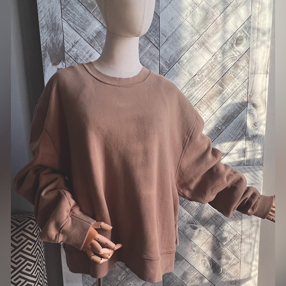 GOOD AMERICAN NWT BOYFRIEND SWEATSHIRT SIZE 4= XL PUTTY - Picture 4 of 10